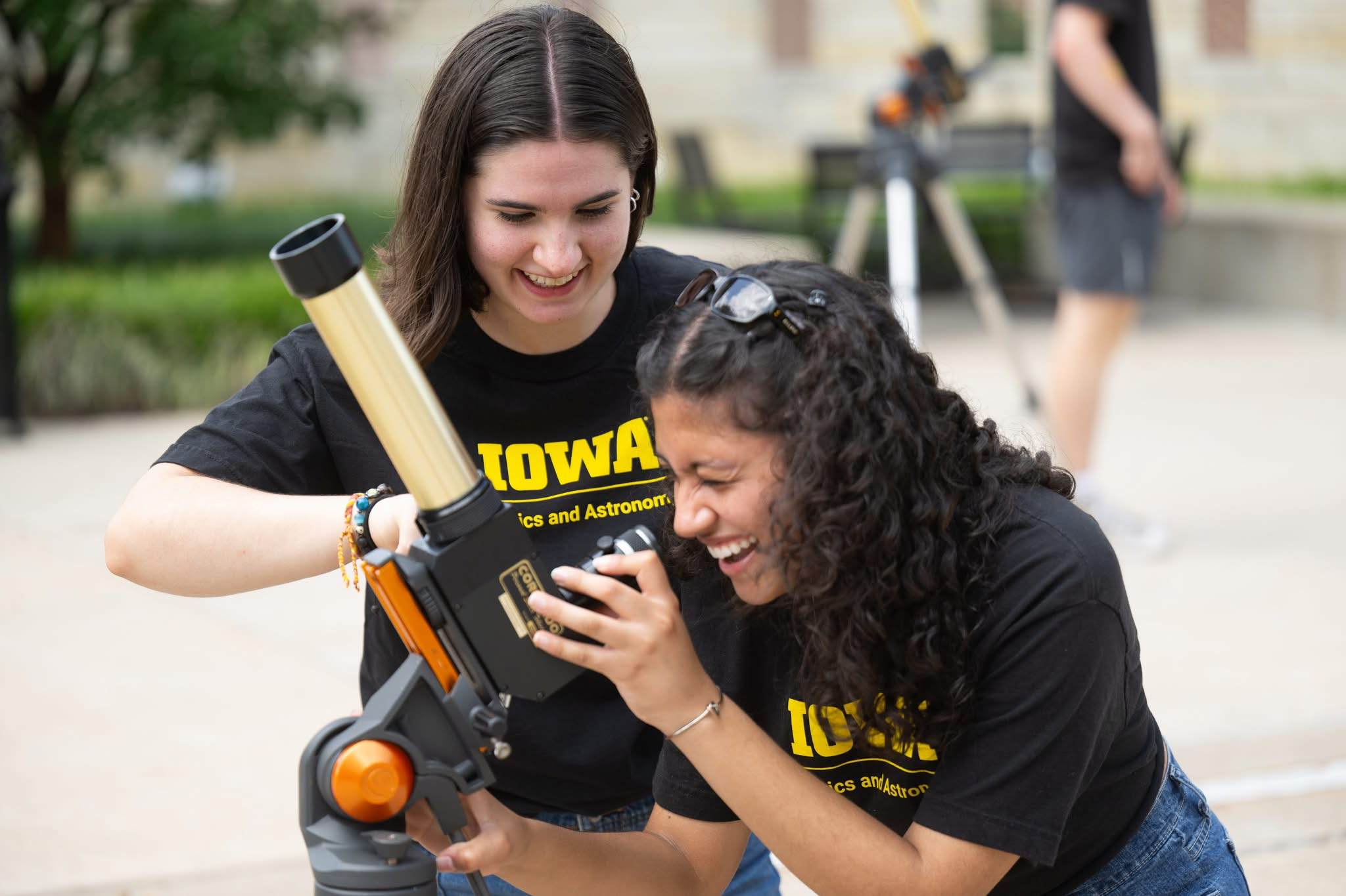 Solar-observing outreach event